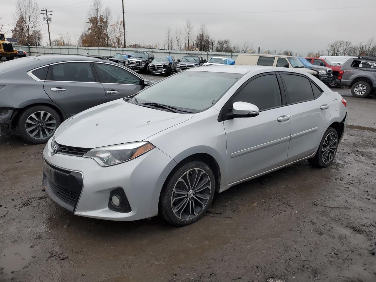 2T1BURHE5FC327820 2015 Toyota Corolla L