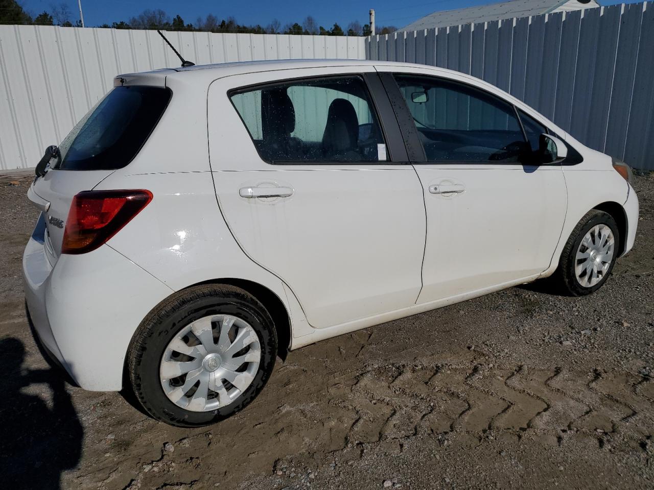 VNKKTUD33GA056215 2016 Toyota Yaris L/Le/Se