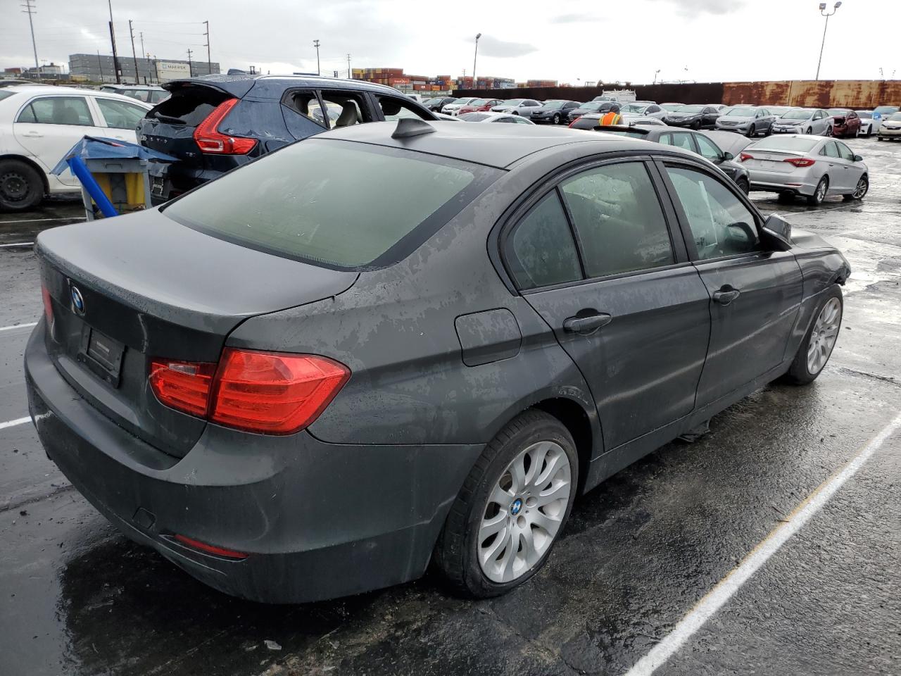 WBA3B1G51FNT05272 2015 BMW 320 I