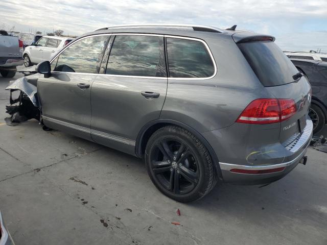 2017 VOLKSWAGEN TOUAREG WO WVGRF7BP8HD003849