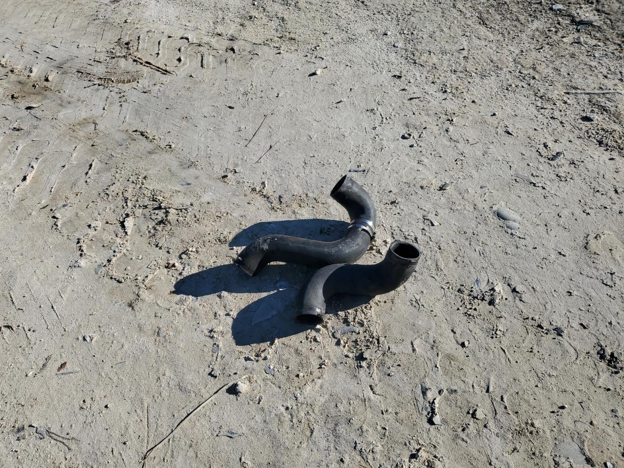 JN1AR5EF8EM270844 2014 Nissan Gt-R Premium