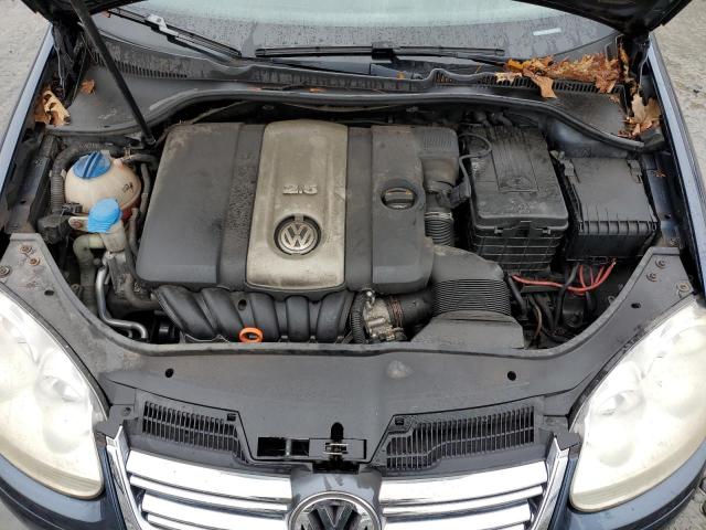 3VWRZ71KX8M045863 | 2008 Volkswagen jetta se