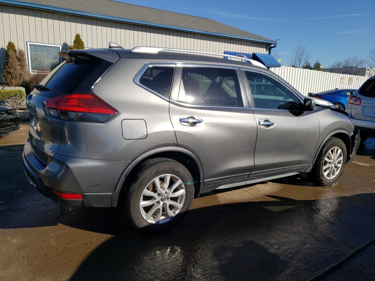 2017 Nissan Rogue S vin: JN8AT2MT3HW391671