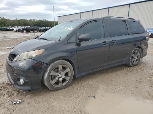 2011 Toyota Sienna 