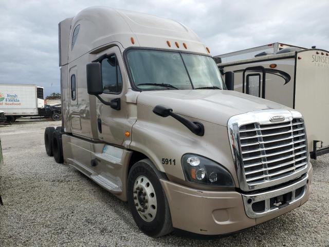 Lot #2320943792 2017 FREIGHTLINER CASCADIA 1 salvage car