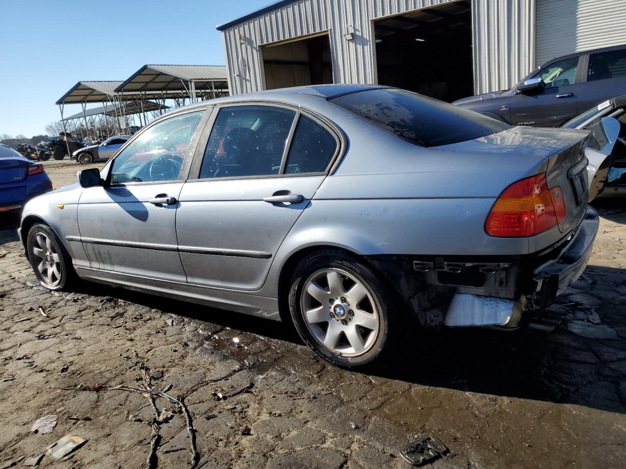 WBAET37473NJ38940 2003 BMW 325 I