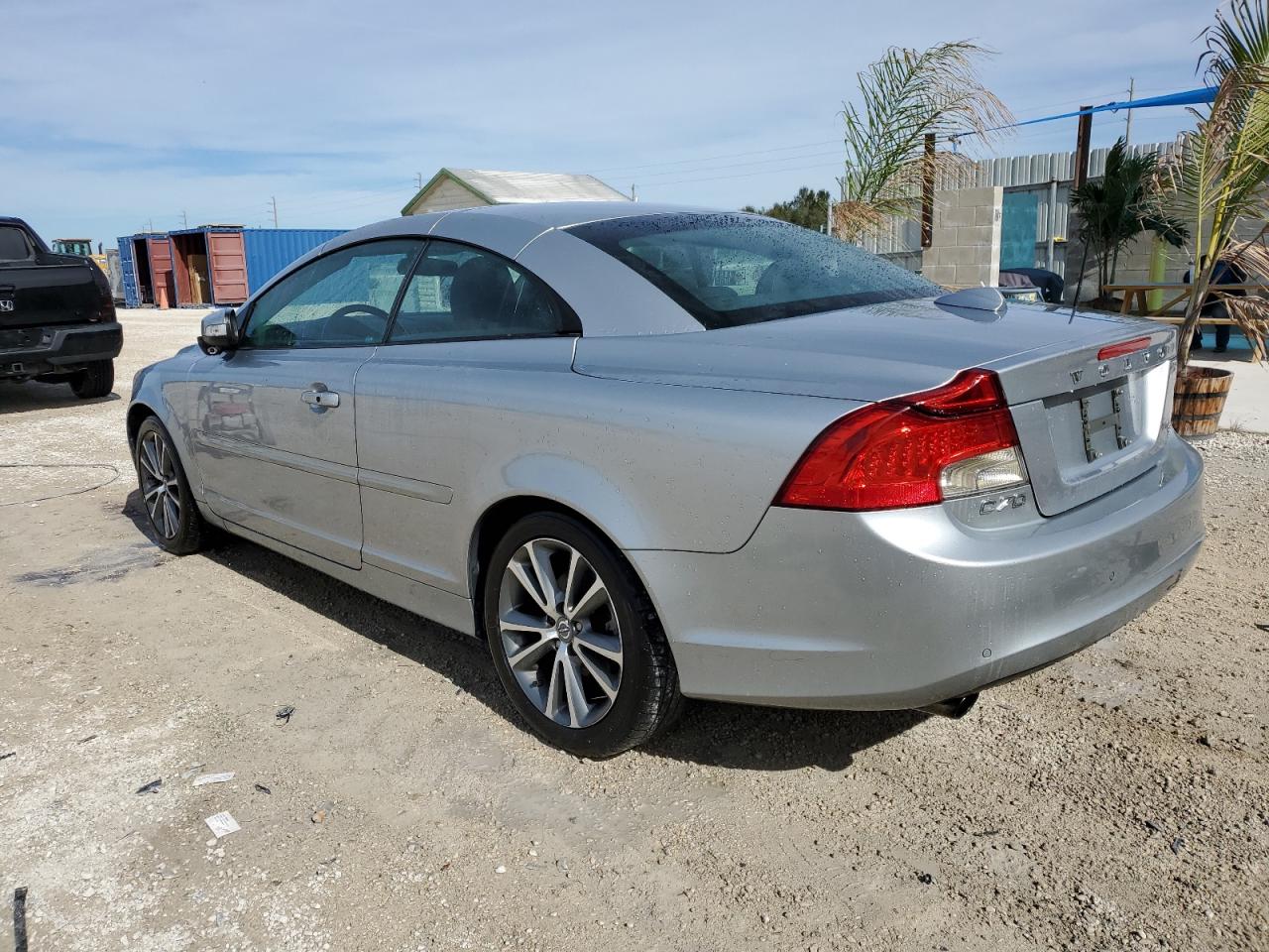 yv1672mc3bj118427 YV1672MC3BJ118427 2011 Volvo C70 T5