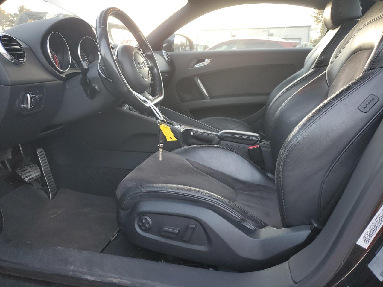 trubfafkxb1012004 TRUBFAFKXB1012004 2011 Audi Tt Premium