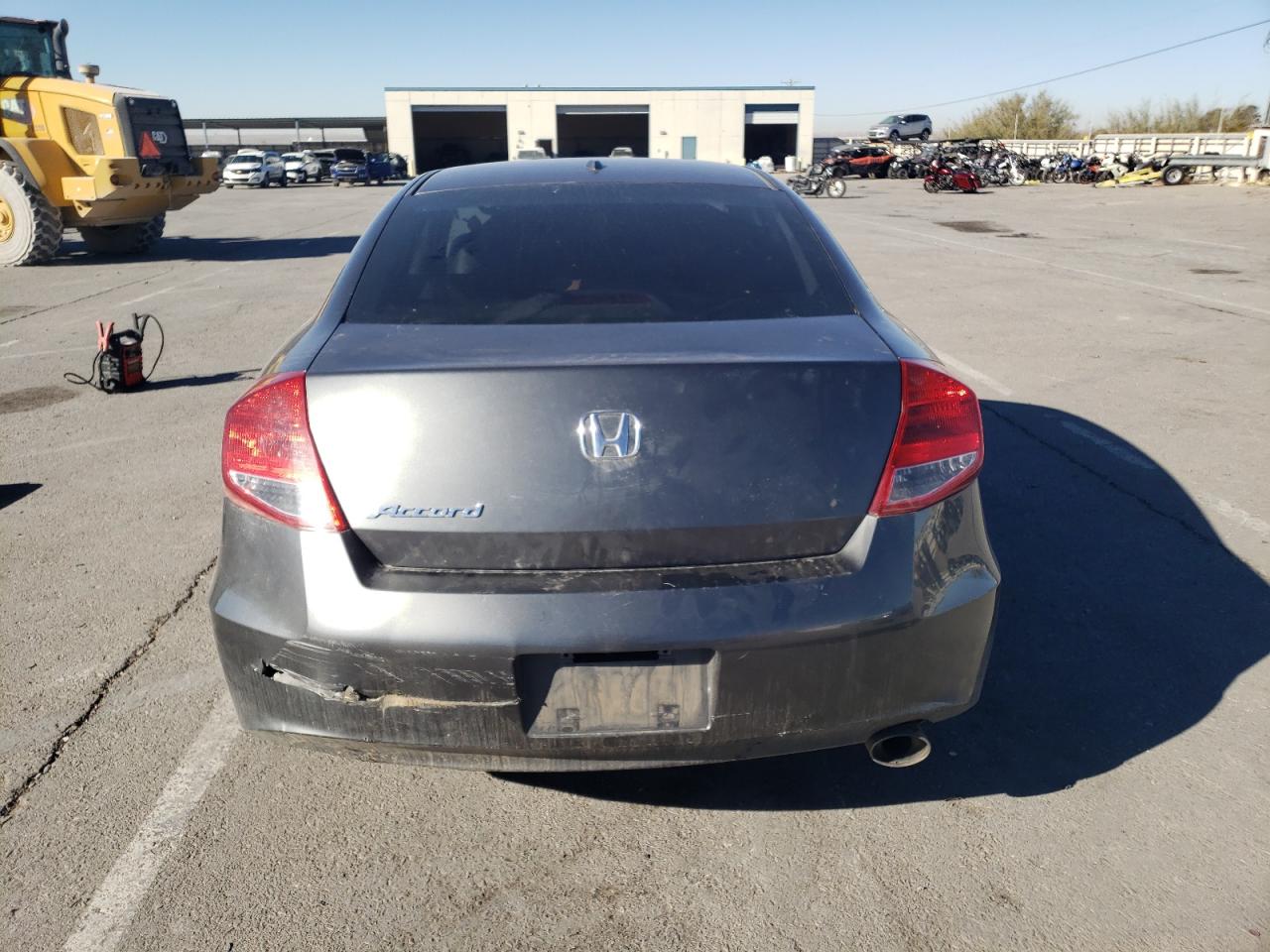 1HGCS1B80CA001326 2012 Honda Accord Exl