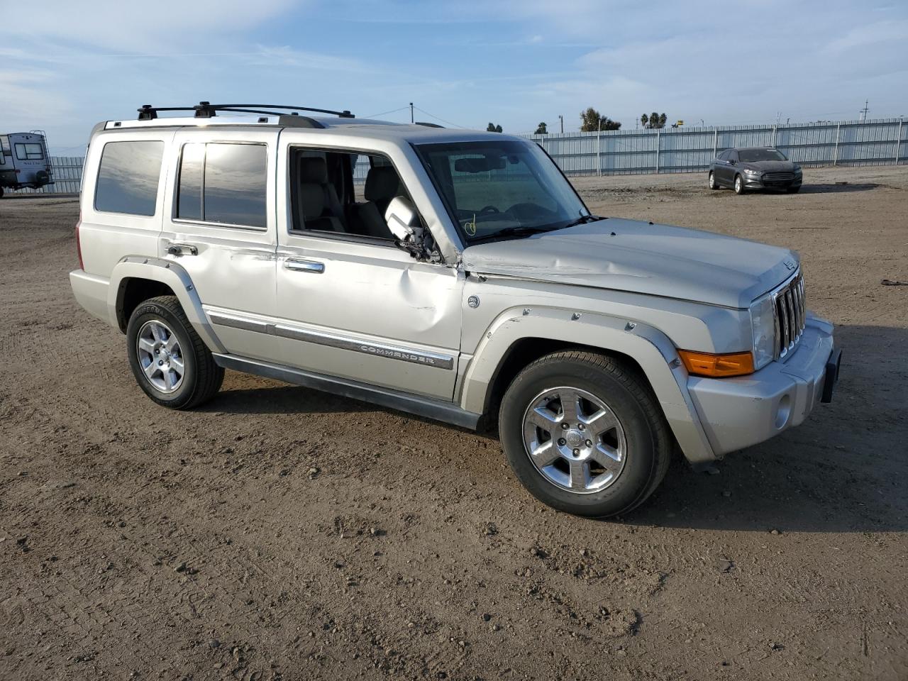 1J8HG68288C202918 2008 Jeep Commander Overland