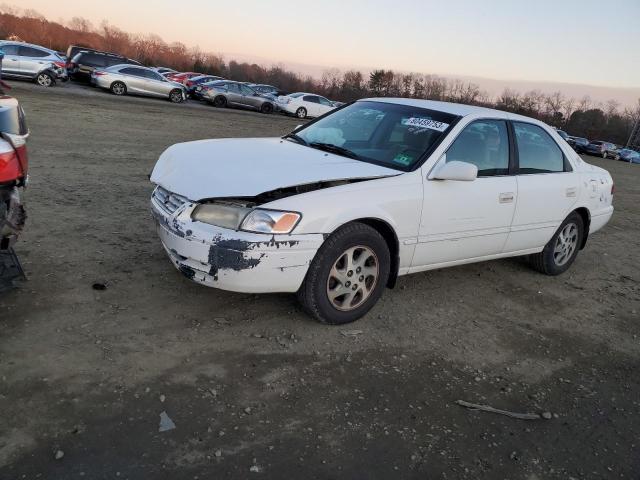 1999 Toyota Camry LE