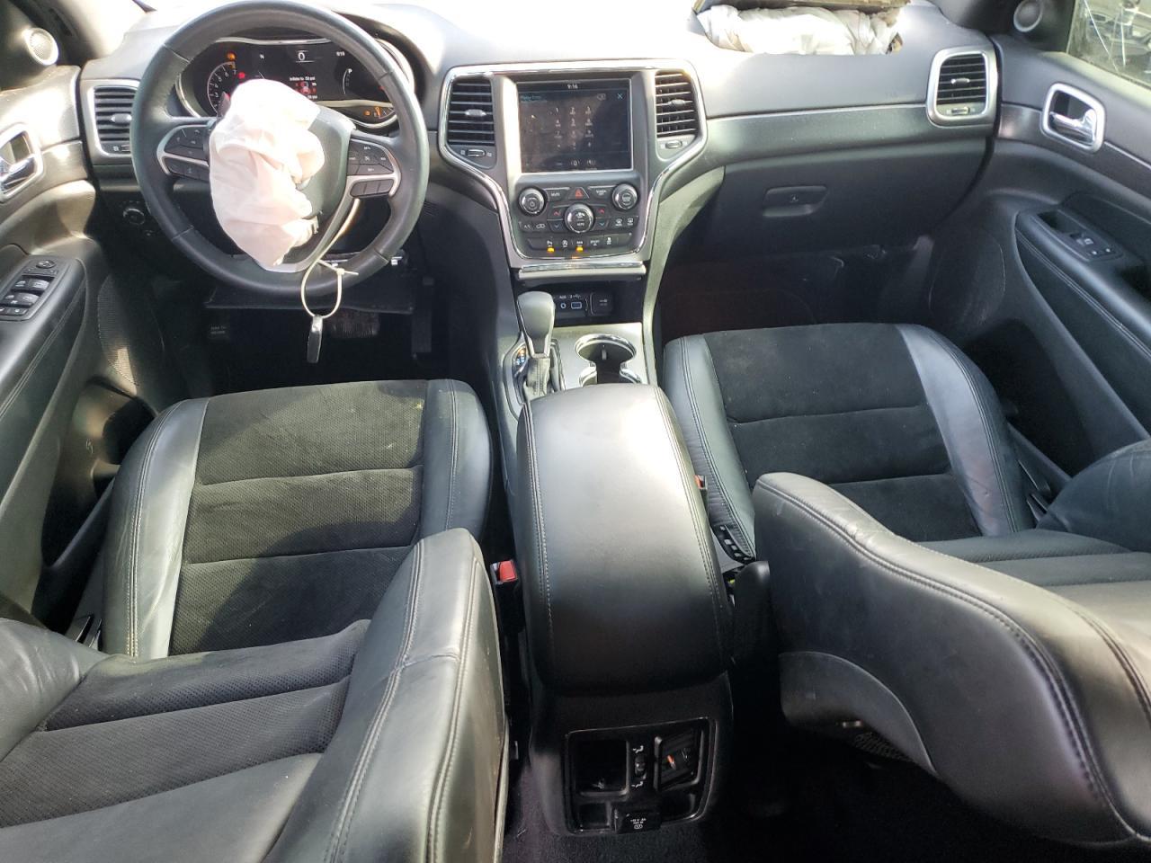 1C4RJEAG1JC238808 2018 Jeep Grand Cherokee Laredo 1C4RJEAG1JC238808 2018 Jeep Grand Cherokee Laredo