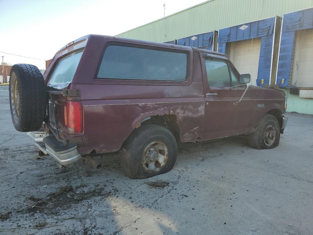 1fmeu15nxtlc01519 1FMEU15NXTLC01519 1996 Ford Bronco U100