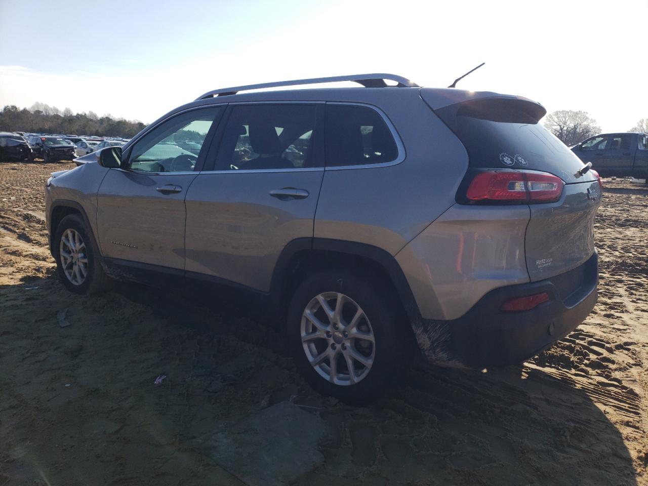 1C4PJLCB4FW683417 2015 Jeep Cherokee Latitude