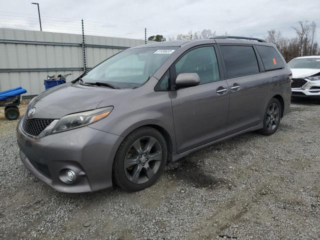 2016 Toyota Sienna SE