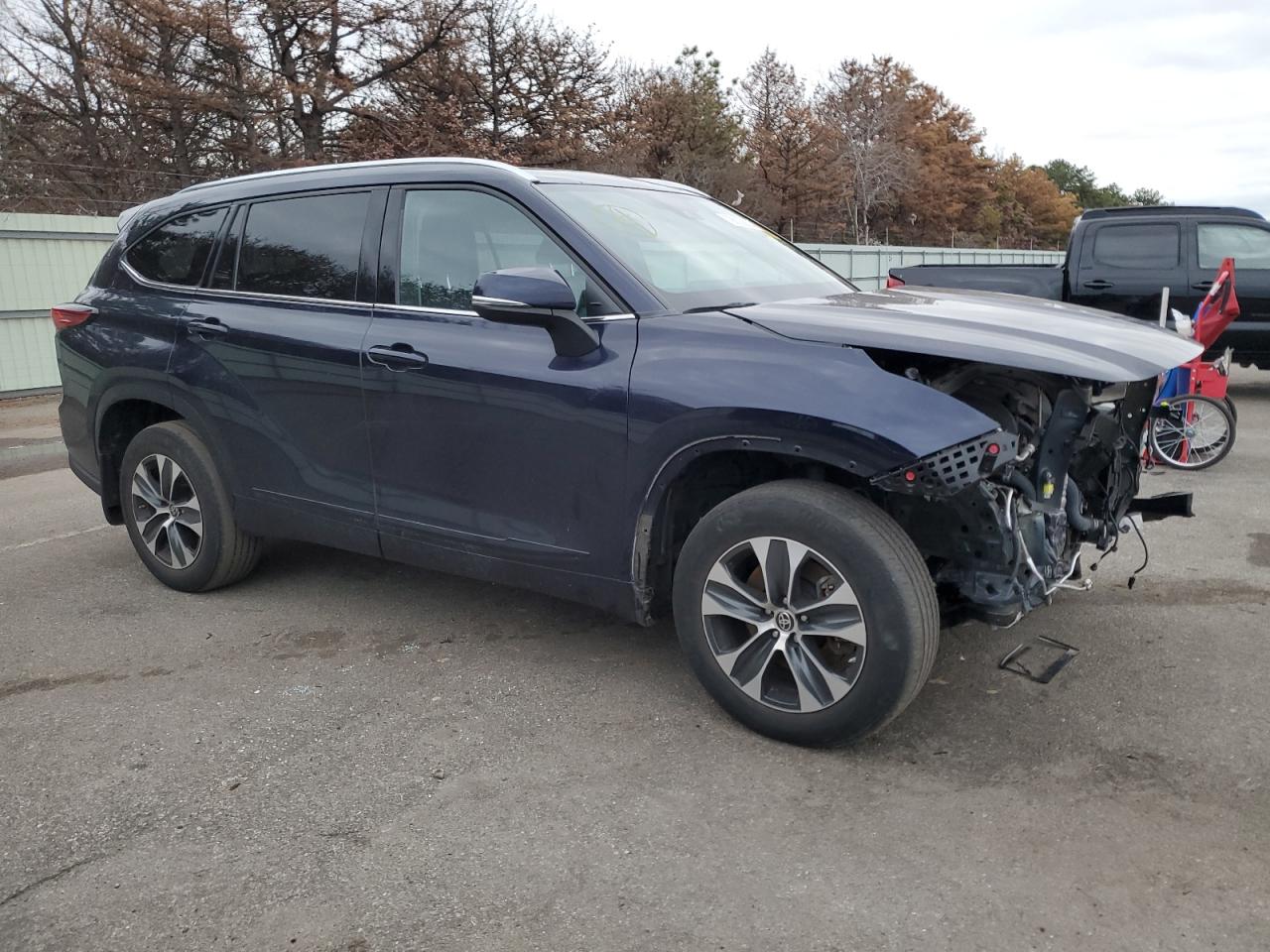 5TDGZRBH3MS543874 2021 Toyota Highlander Xle