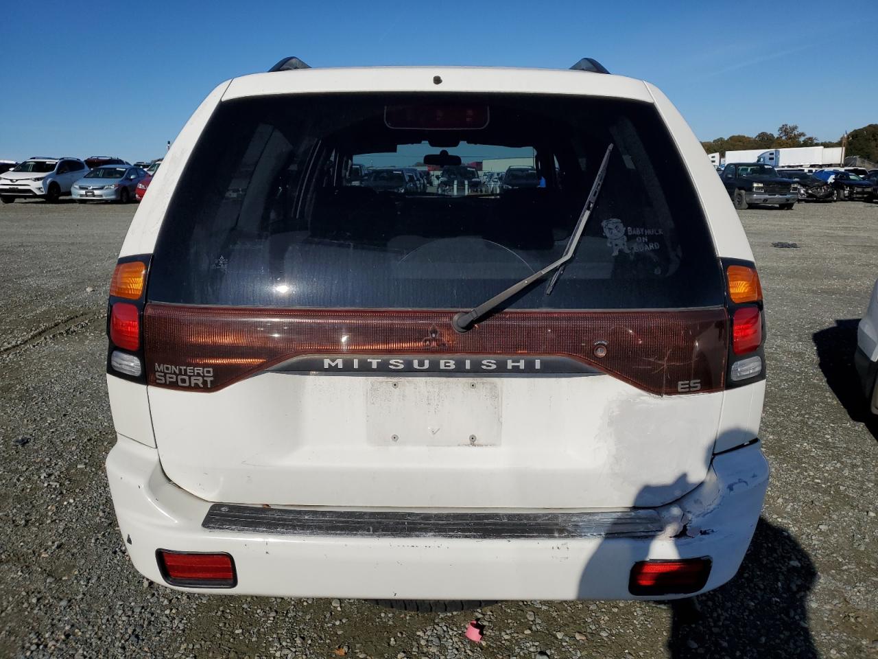 JA4LS21H73J006359 2003 Mitsubishi Montero Sport Es