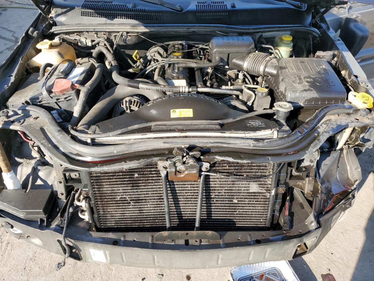 1J4GW48SX2C180058 2002 Jeep Grand Cherokee Laredo