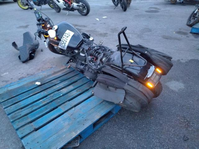 2018 HARLEY-DAVIDSON FXBB STREE 1HD1YJJ33JC084731