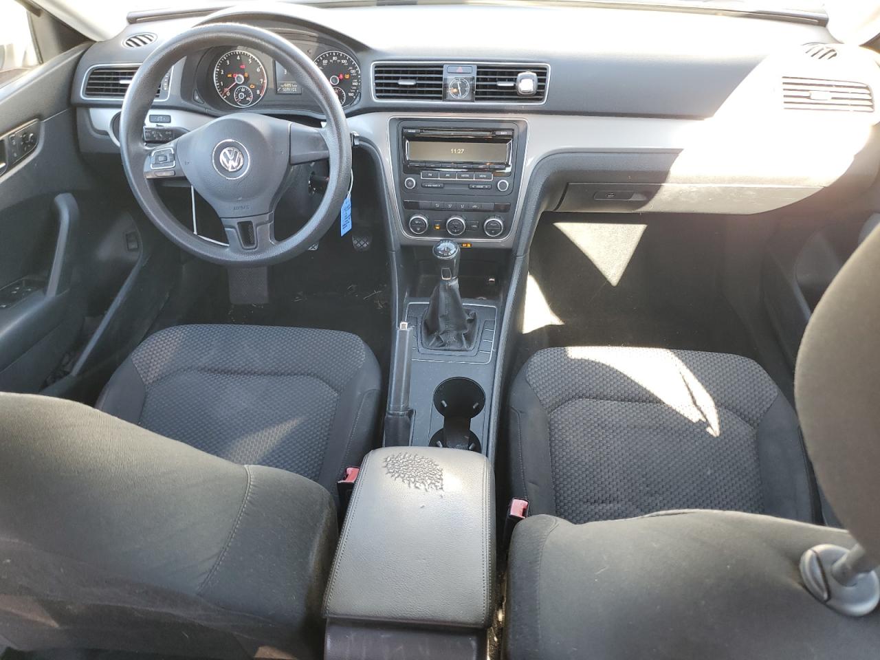 1VWAP7A34CC030944 2012 Volkswagen Passat S