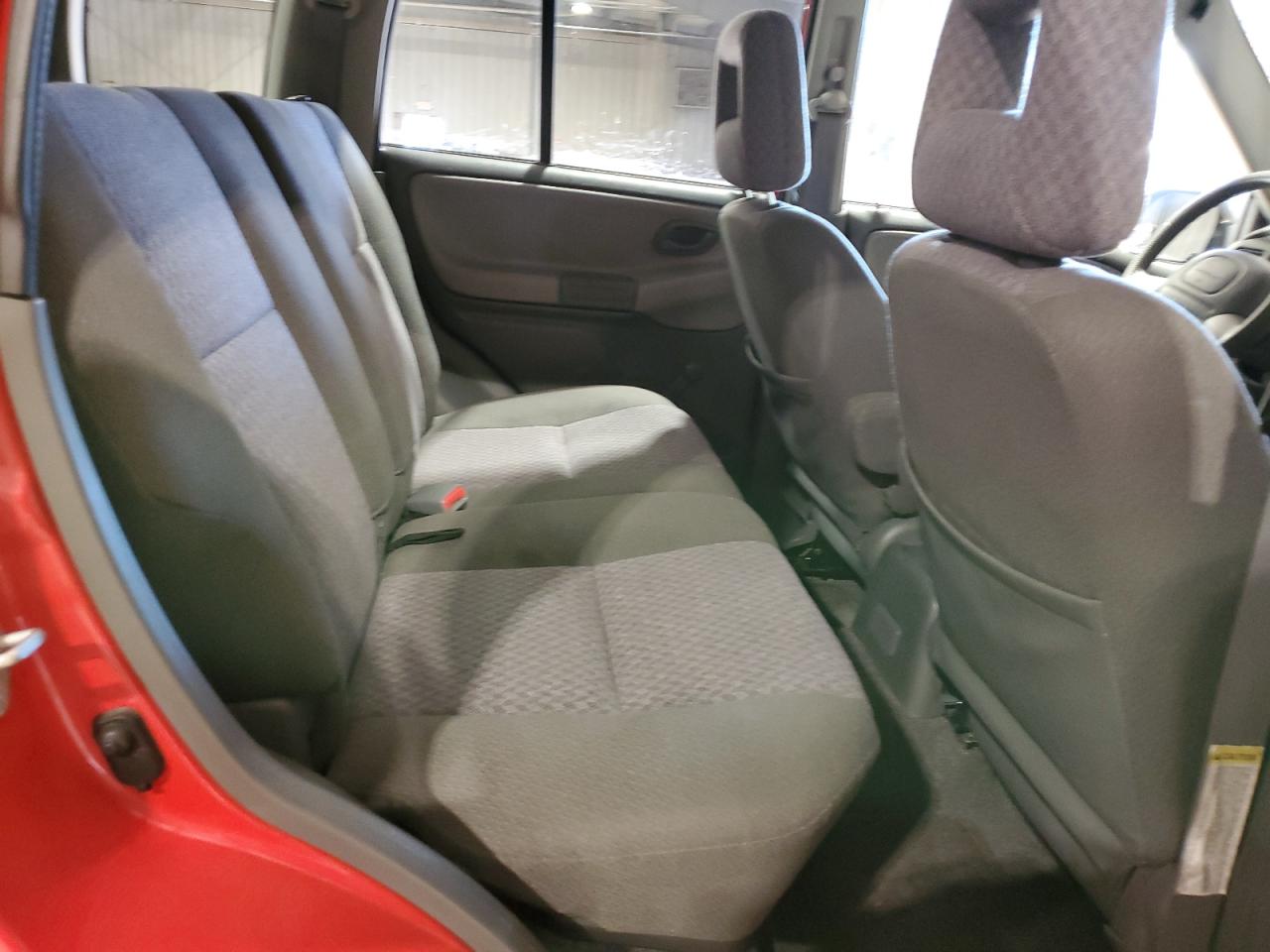 2CNBJ134846904164 2004 Chevrolet Tracker