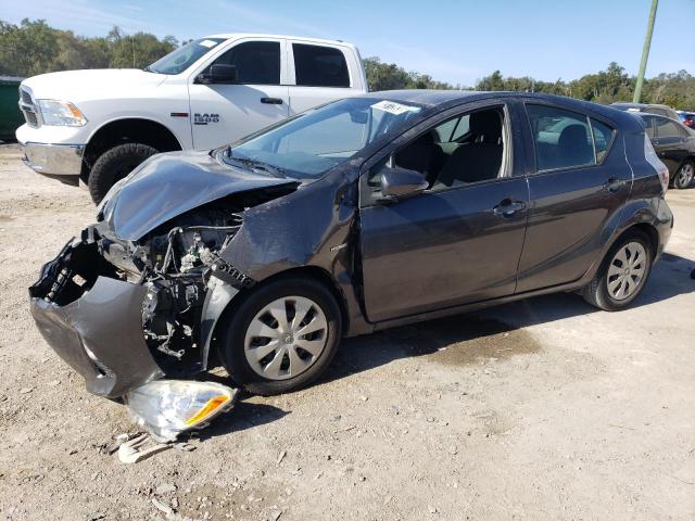 2014 Toyota Prius c 