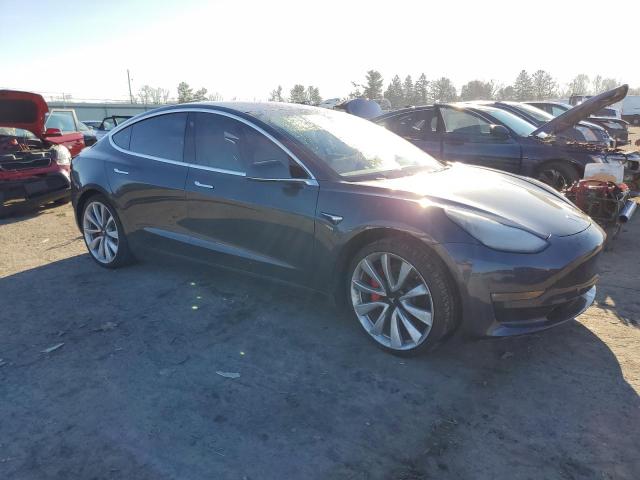 5YJ3E1EB9JF055208 | 2018 Tesla model 3