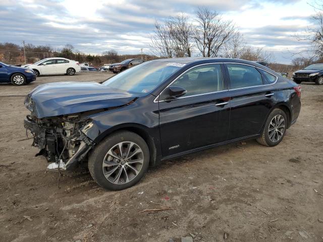 2018 Toyota Avalon Hybrid 