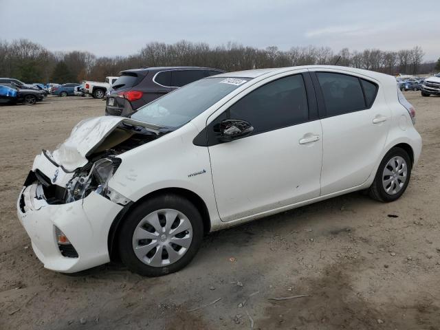 2014 Toyota Prius c 