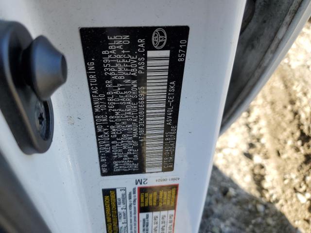 2011 Toyota Camry - Image 12