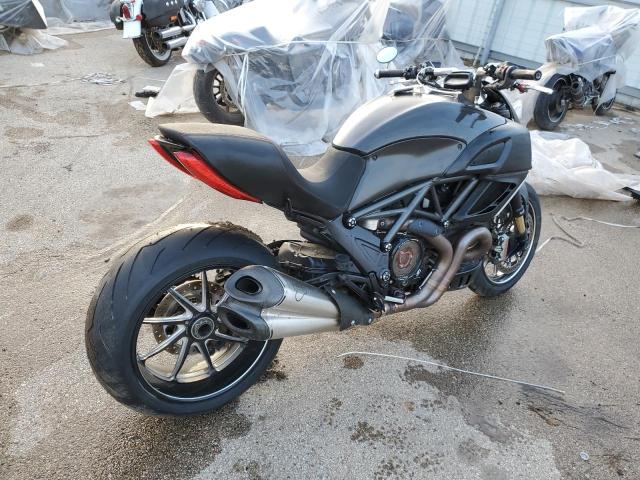 2011 DUCATI DIAVEL ZDM13BLW2BB002836