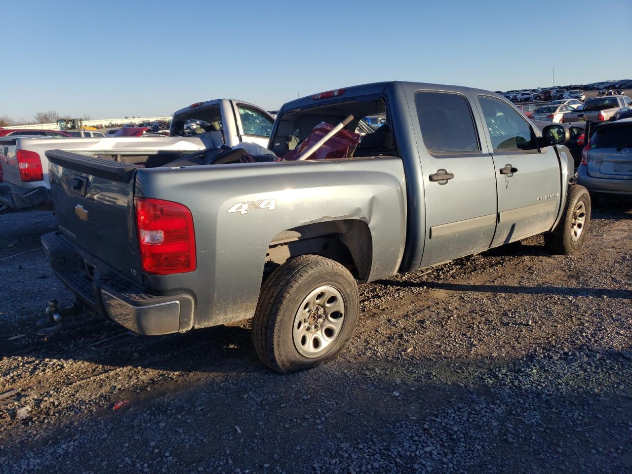 2GCEK13C271728638 2007 Chevrolet Silverado K1500 Crew Cab