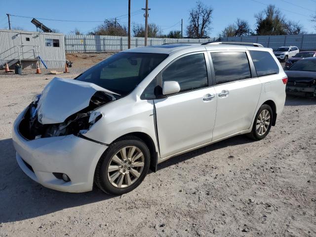 2017 Toyota Sienna XLE