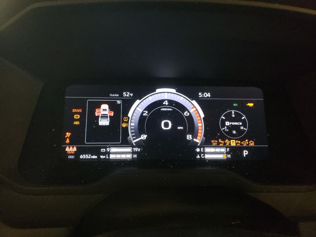 TOYOTA TUNDRA CREWMAX PLATINUM