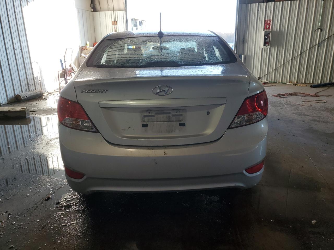 2012 Hyundai Accent Gls vin: KMHCT4AE2CU261631