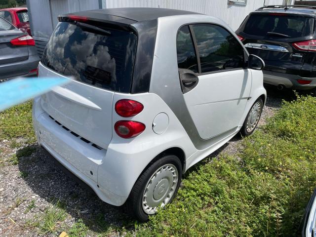 VIN WMEEJ3BA9FK812244 2015 Smart Fortwo, Pure no.4