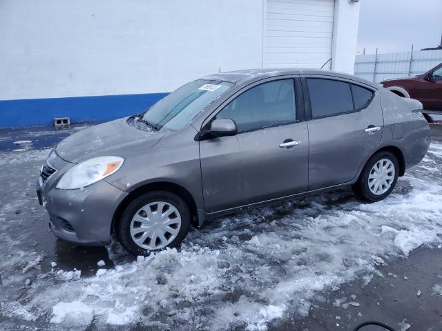 2012 Nissan Versa S