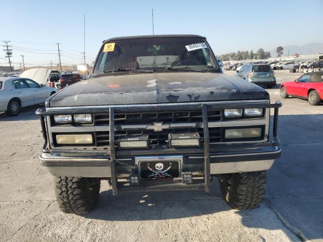 1989 Chevrolet Suburban V2500 VIN: 1GNGV26K3KF198715 Lot: 80402753