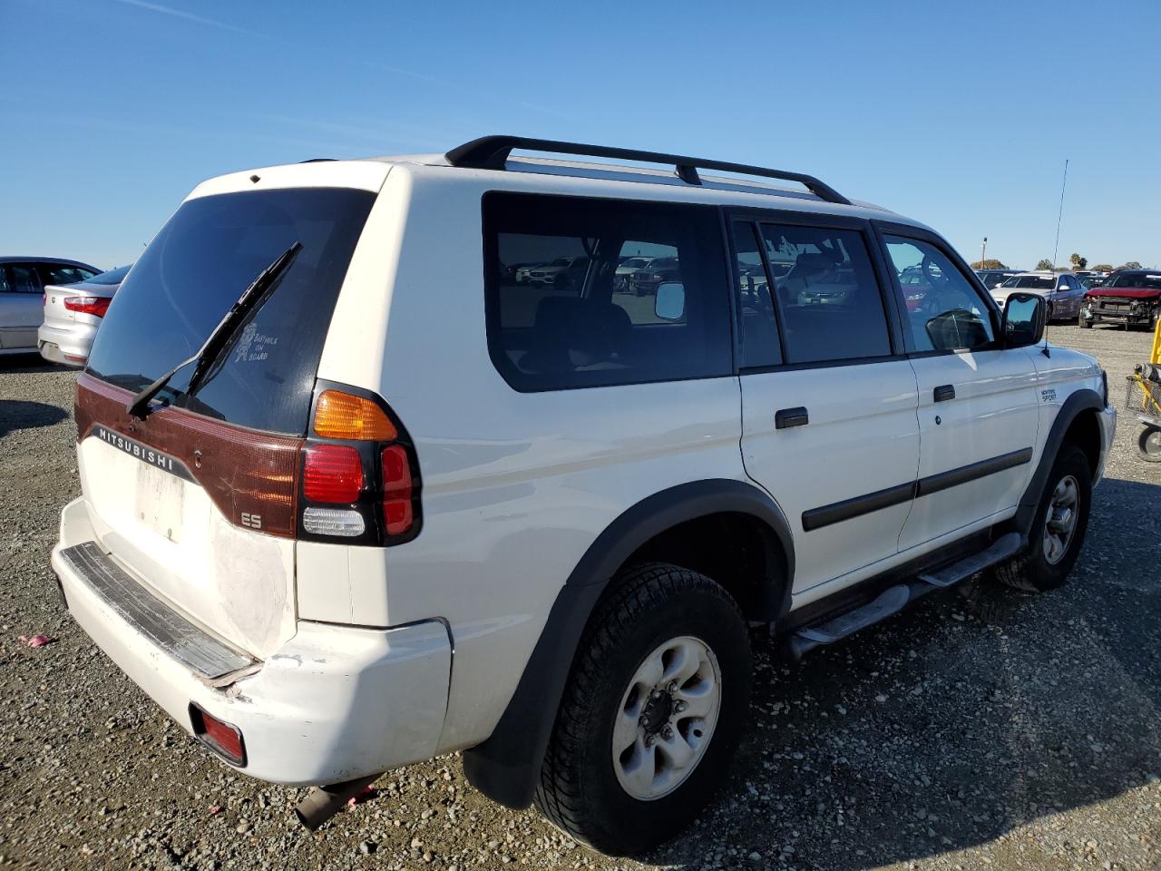 JA4LS21H73J006359 2003 Mitsubishi Montero Sport Es