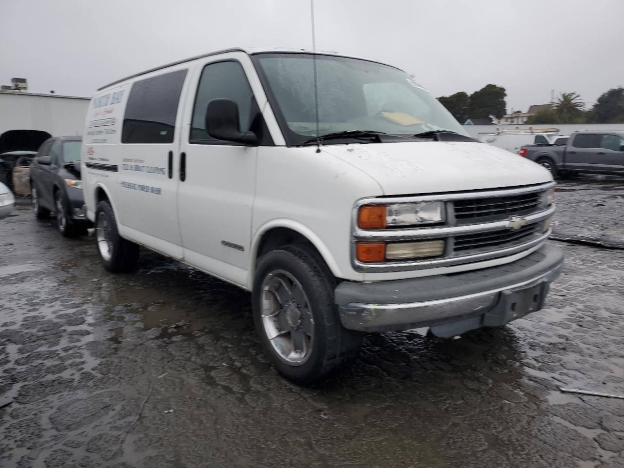 Lot #3009074243 2001 CHEVROLET EXPRESS