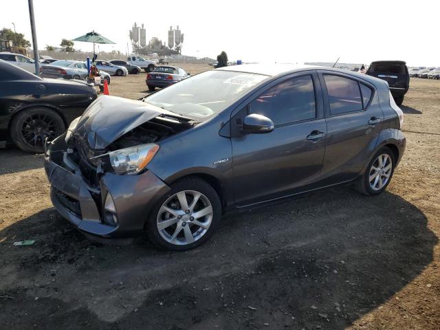 2014 Toyota Prius c 