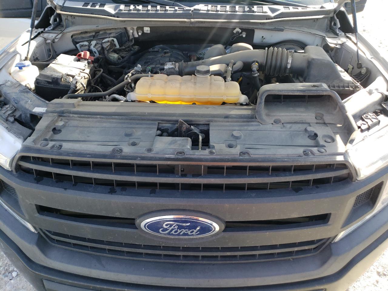 2020 Ford F150 vin: 1FTMF1CB5LKD12181