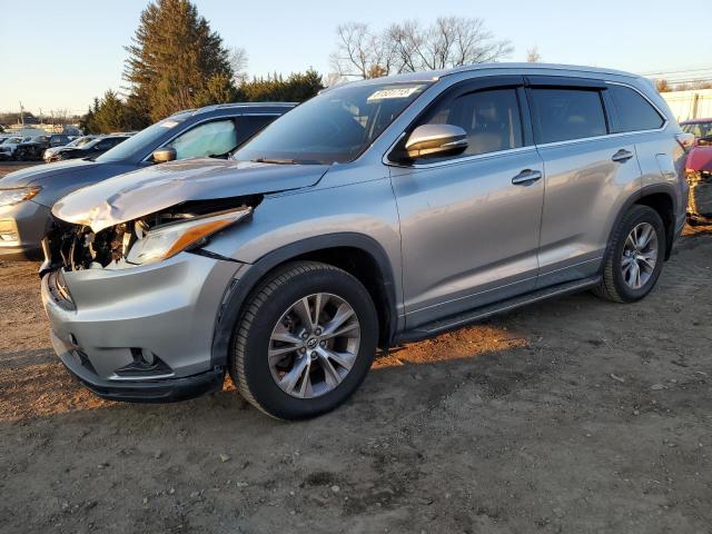 2016 Toyota Highlander LE