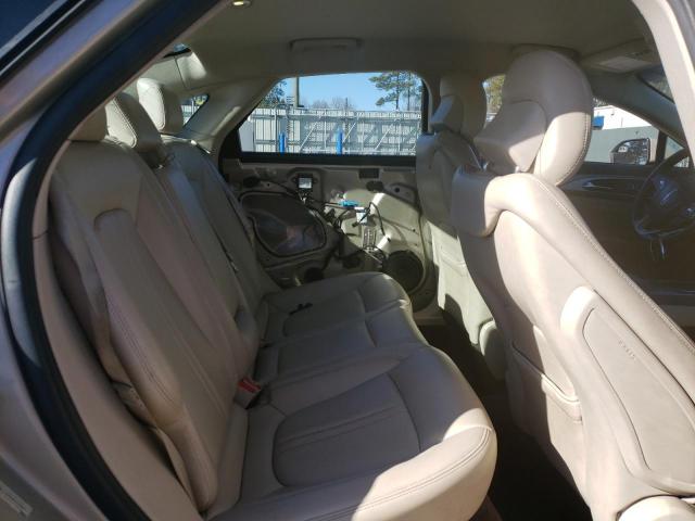2017 LINCOLN MKZ PREMIE 3LN6L5A94HR600569