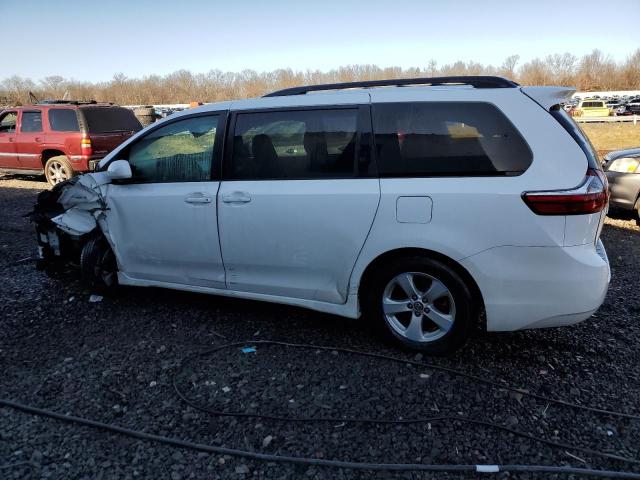 5TDKZ3DC9JS907882 | 2018 TOYOTA SIENNA LE