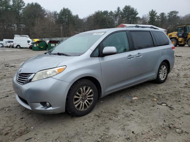 2011 Toyota Sienna XLE