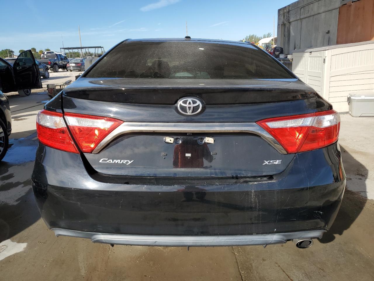 4T1BF1FK8FU485264 2015 Toyota Camry Le