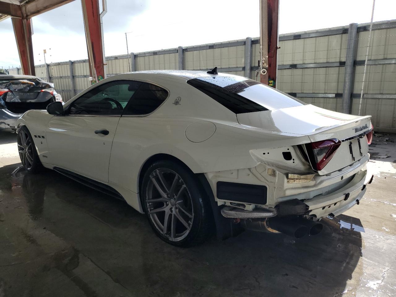 ZAM45VLA1J0255872 2018 Maserati Granturismo S