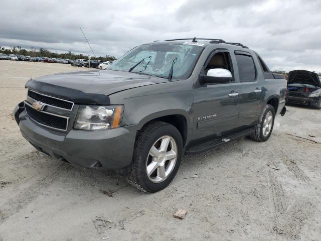 2011 Chevrolet Avalanche LS