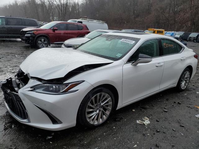 2022 Lexus ES 300h 